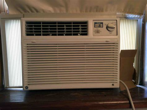 Fixing Noisy Window Air Conditioner Unit Tips | Tom's Tek Stop