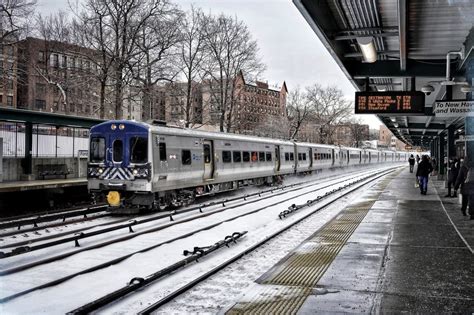 MTA Metro-North Railroad Launches WhatsApp Chat Feature for Customer Service - Norwood News