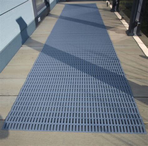 Outdoor Non Slip Decking Mats | Mayfield Decking