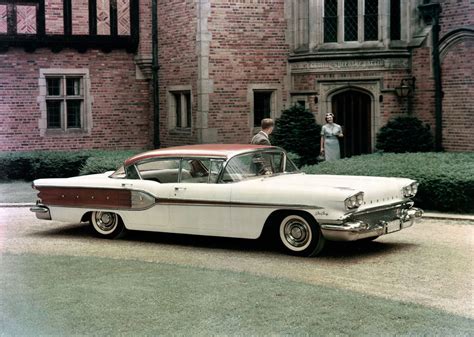 1958 Pontiac Star Chief - Information and photos - MOMENTcar