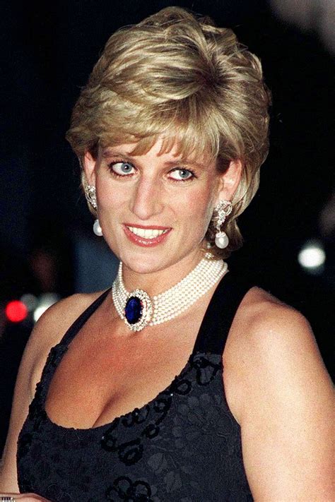 Lady Diana Hairstyle Pictures - what hairstyle is best for me