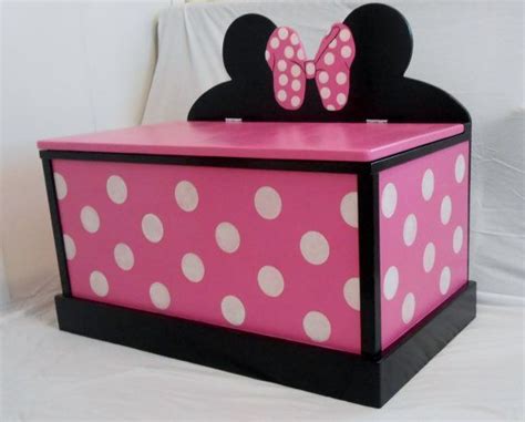 Minnie Mouse Toy Box | Minnie mouse toys, Minnie mouse bedroom, Diy toy box