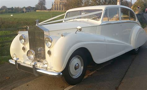 Rolls Royce Silver Wraith Hire | Prestige & Classic Wedding Cars