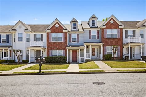 What is a Patio Home? A House Without a Patio | Redfin