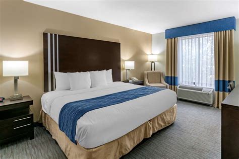 Comfort Inn Sullivan, MO - See Discounts