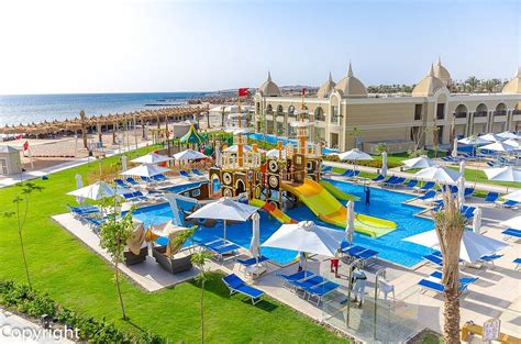 TITANIC ROYAL RESORT (AU$92): 2021 Prices & Reviews (Hurghada, Egypt ...