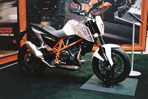 KTM 690 Duke Specs, Pricing, and Review - Big Bike Reviews