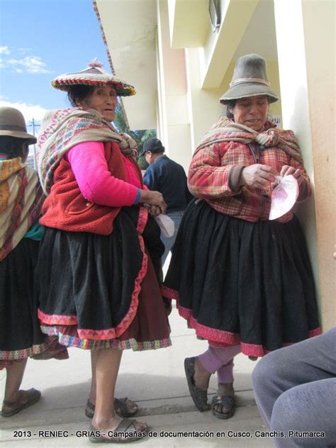 2013 Cusco Canchis Pitumarca 1 | Fashion, Cusco, Culture