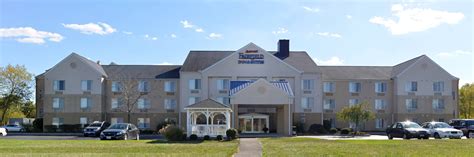 Free Breakfast Hotel in Troy, OH | Fairfield Inn & Suites