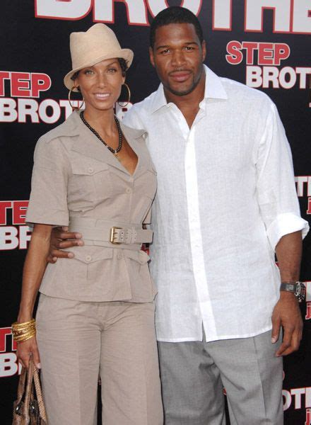 Michael Strahan and Nicole Mitchell - Dating, Gossip, News, Photos