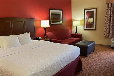 Hampton Inn Altoona Altoona | Bookonline.com