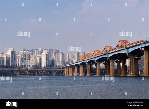 Han river bridge seoul tower hi-res stock photography and images - Alamy