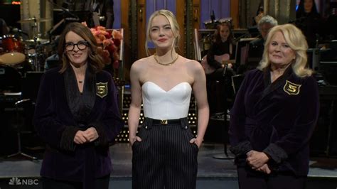 ‘SNL’ Monologue: Emma Stone Gets Welcomed To Five-Timers Club By Tina Fey & Candice Bergen ...