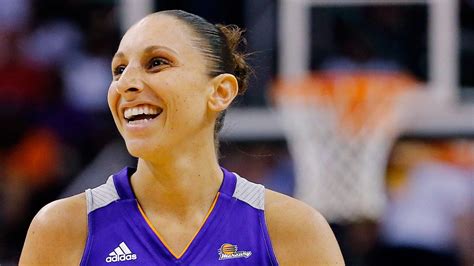 Diana Taurasi opts to sit out 2015 WNBA season