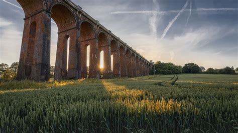 Viaduct - Ouse Valley Viaduct, Sussex | Cool landscapes, Landscape photography, Nature photos