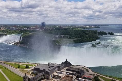 Book Marriott Niagara Falls Fallsview Hotel & Spa in Niagara Falls | Hotels.com