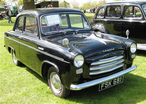 File:Ford Anglia 1172 cc December 1955.JPG - Wikimedia Commons