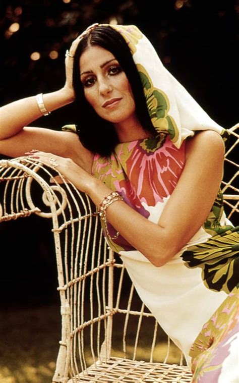 Cher in 1970s at home | Cher looks, Fashion, Cher fashion