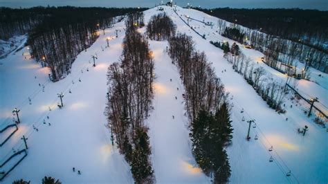 Comprehensive Guide to Ski Resorts in Michigan | Michigan