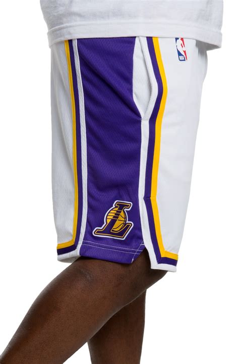 NIKE LOS ANGELES LAKERS SWINGMAN SHORTS AJ5616 100 - Shiekh