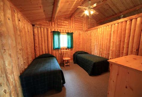 Lodge Eighty Eight, Esnagi Lake, Northern Ontario, Canada