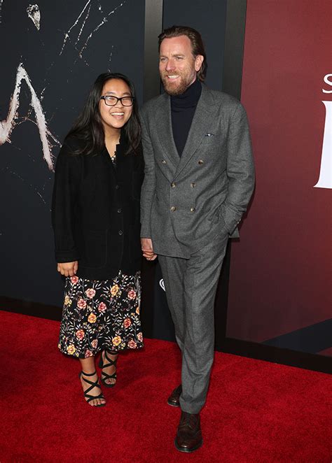 Ewan McGregor & Daughter, 18, Attend ‘Doctor Sleep’ Premiere — Pics ...