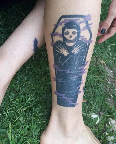 Aggregate 63+ misfits skull tattoo latest - in.cdgdbentre