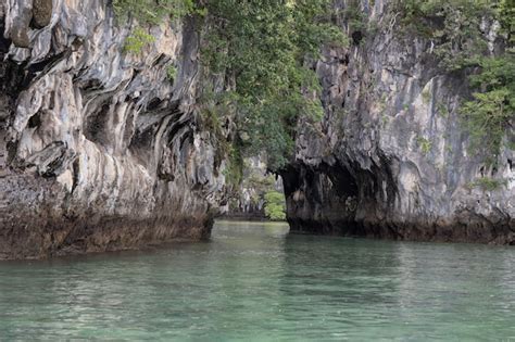 Premium Photo | Beautiful lagoon in hong island in krabi thailand