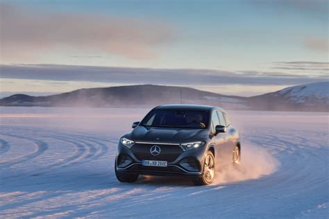 Mercedes-Benz Winter Tires: Everything You Need to Know | Mercedes-Benz ...