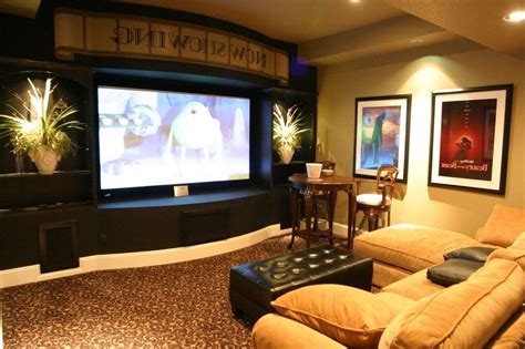 Ideas to Decorate a Living Room Theaters | Roy Home Design