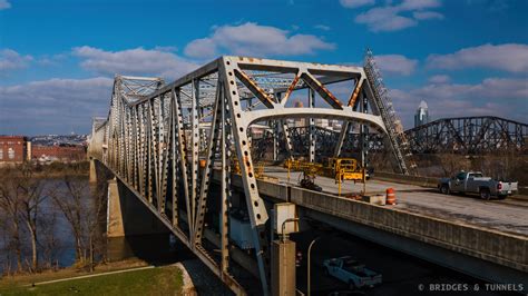 Brent Spence Bridge - Bridges and Tunnels