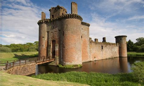 Siege of Caerlaverock | Patricia Lovett MBE