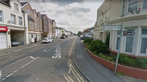 Bournemouth: Man arrested after 20 year old dies from stab wounds | ITV News Meridian