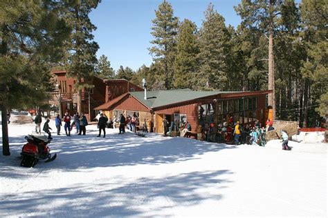 Where to Ski and Snowboard in Arizona