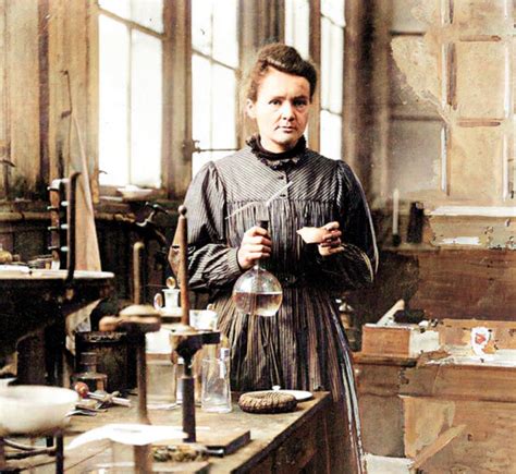 Aportación de Marie Curie a la ciencia - 10 mujeres