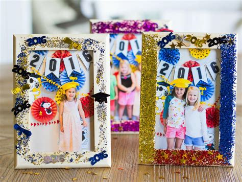 Diy Diploma Frame : Why Custom Picture Frames Make Perfect DIY ...