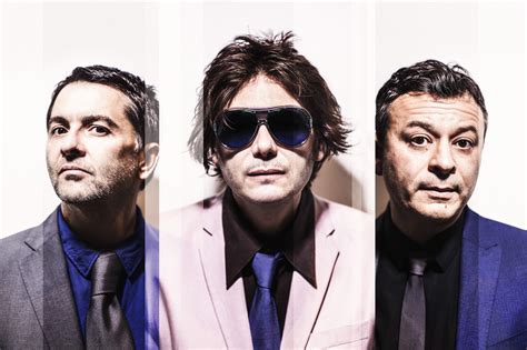 Manic Street Preachers bring best-selling album to Japan, 20 years on ...