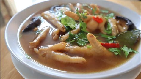 A Deliciously Tasty Thai Chicken Feet Soup Recipe