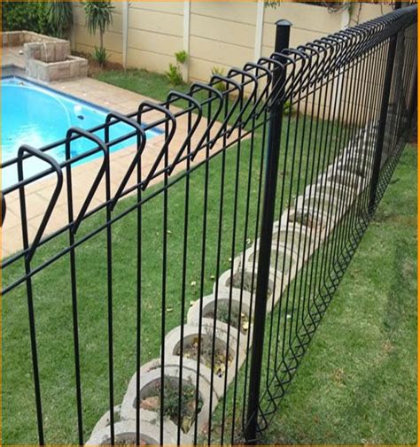 Black welded wire fence | Welded wire fence, Wire fence panels, Fence