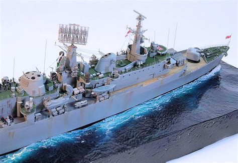 Atlantic Models 1/350 HMS Glamorgan, previewed by Scott Van Aken