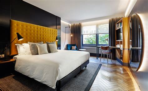 Book Hotel Rooms in Shoreditch | The Hoxton, Shoreditch