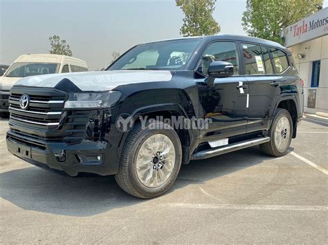 New Toyota Land Cruiser 2023 (1556533) | YallaMotor.com