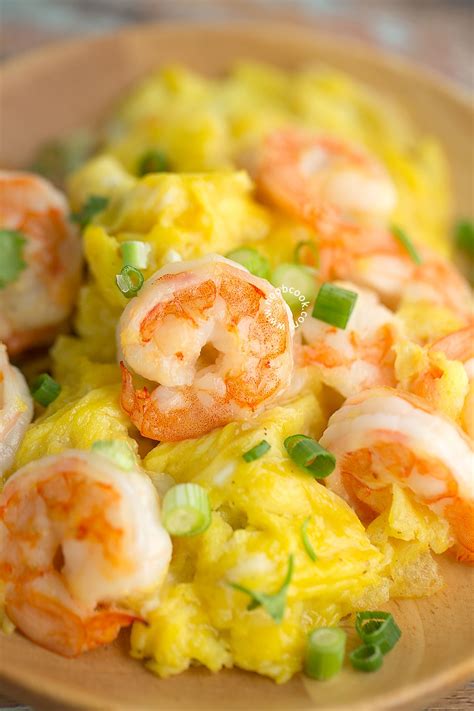Chinese Prawn Omelette Recipe | Shrimp Omelete | NoobCook.com | Omlet ...