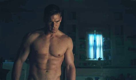 Alan Ritchson wird Jack Reacher - Kinomeister