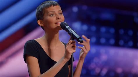 Watch: Zanesville woman fighting cancer gets Golden Buzzer in emotional ...