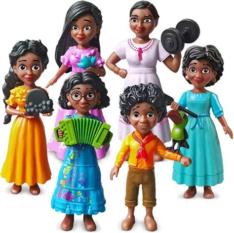 Disney Encanto Set 6 Figuras Familia Madrigal 2022