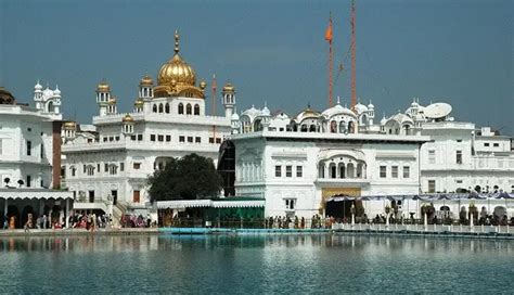 6 Famous Religious Places and Temples To Visit in Punjab - lifeberrys.com