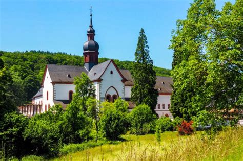 A food and wine pairing steeped in history: Kloster Eberbach Riesling ...