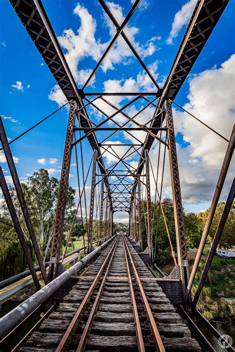 Railway Bridge at Gundagai, NSW | Railway bridges, Railroad tracks ...