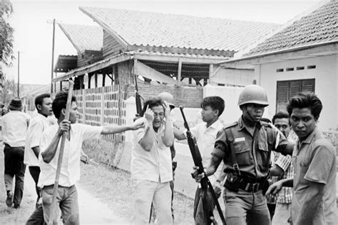 Peristiwa G30S 1965, penumpasan PKI, dan hari-hari sesudahnya - BBC ...